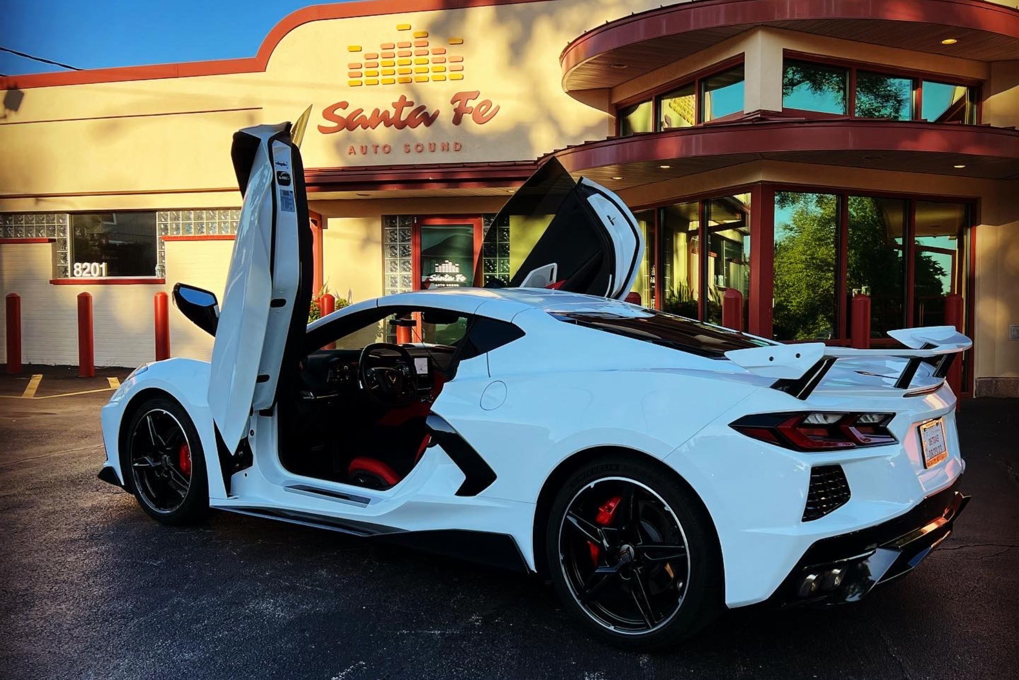 C8 Corvette. We are a dealer for Vertical Doors. We installed this Vertical Door kit on this C8 Corvette.
